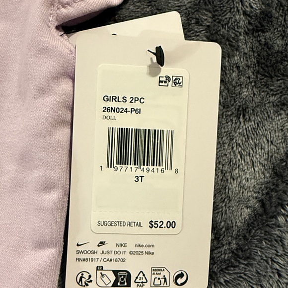 Nike Girls 2 Piece Lilac Purple Shirt/shorts set - Picture 5 of 5